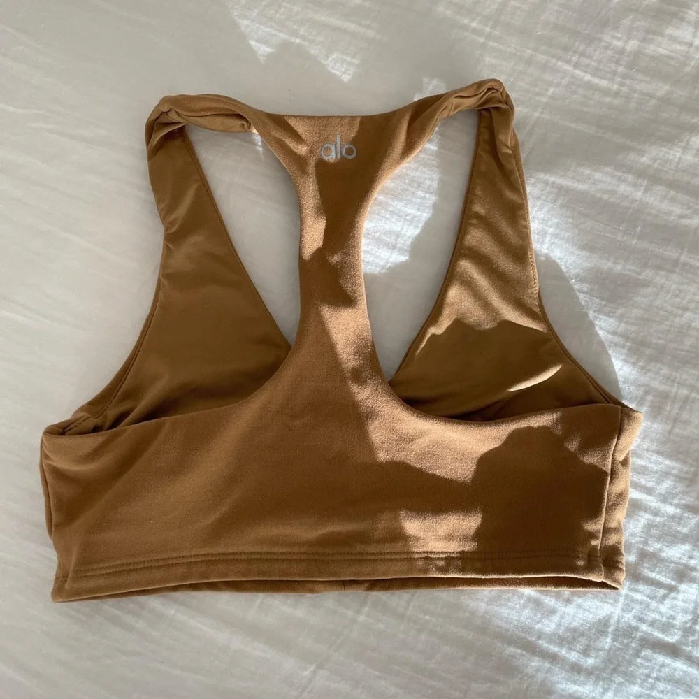Alo Yoga XS Alosoft Base Bra - Caramel